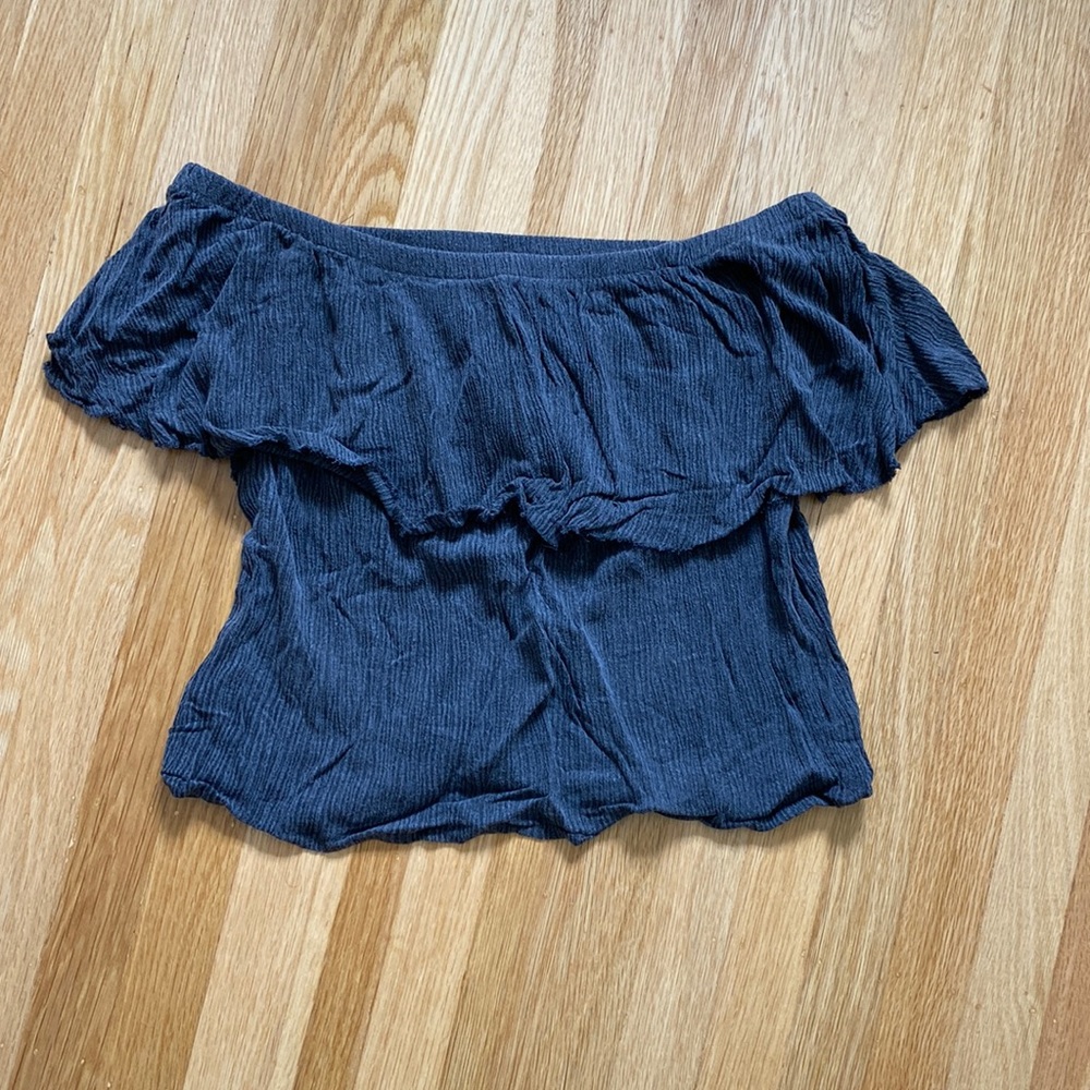 Urban Outfitters - Ecote Winona Off Shoulder Top